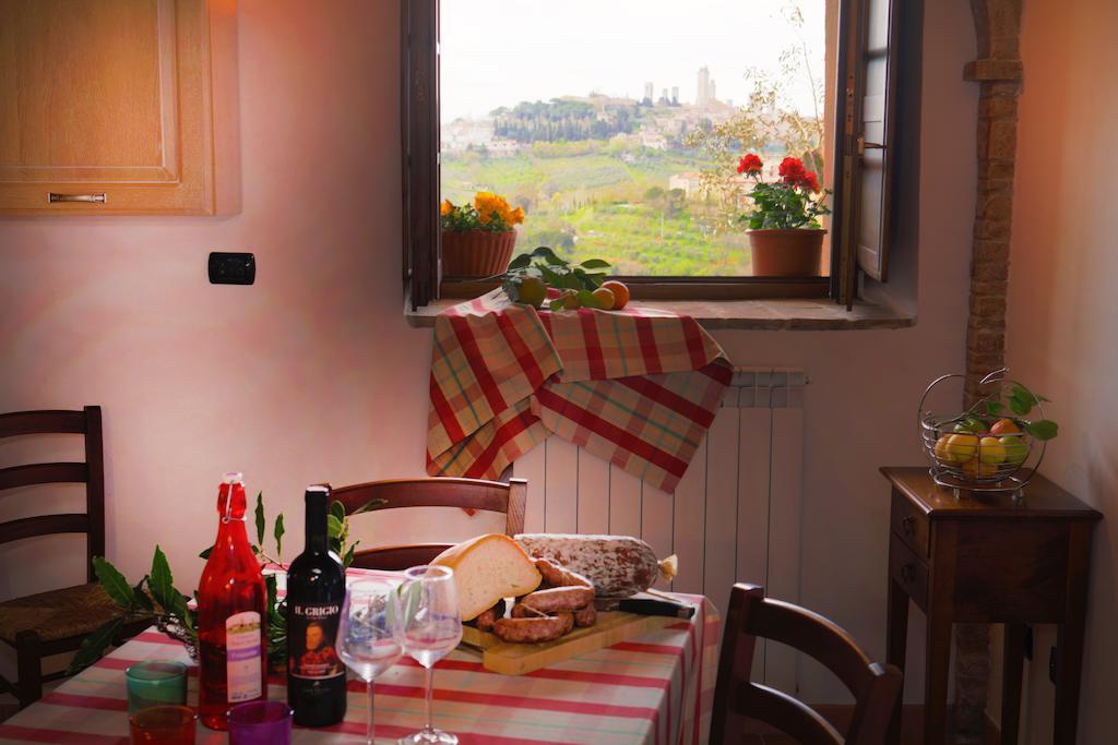 Antico Borgo De' Frati Apartment San Gimignano Room photo